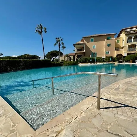 Vue - 4 Pers. - Fr-1-768-144 * Roquebrune-sur Argens